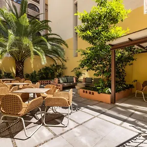 https://factory-gardens-hostel.catalonia-hotels.com